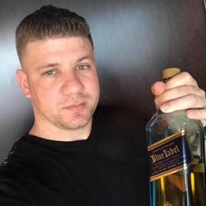 Meet your Posher, Yunier